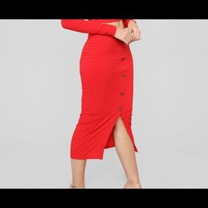 Fashion Nova X-Small Red MIDI skirt with a sexy cropped top included💯♥️Stretchy